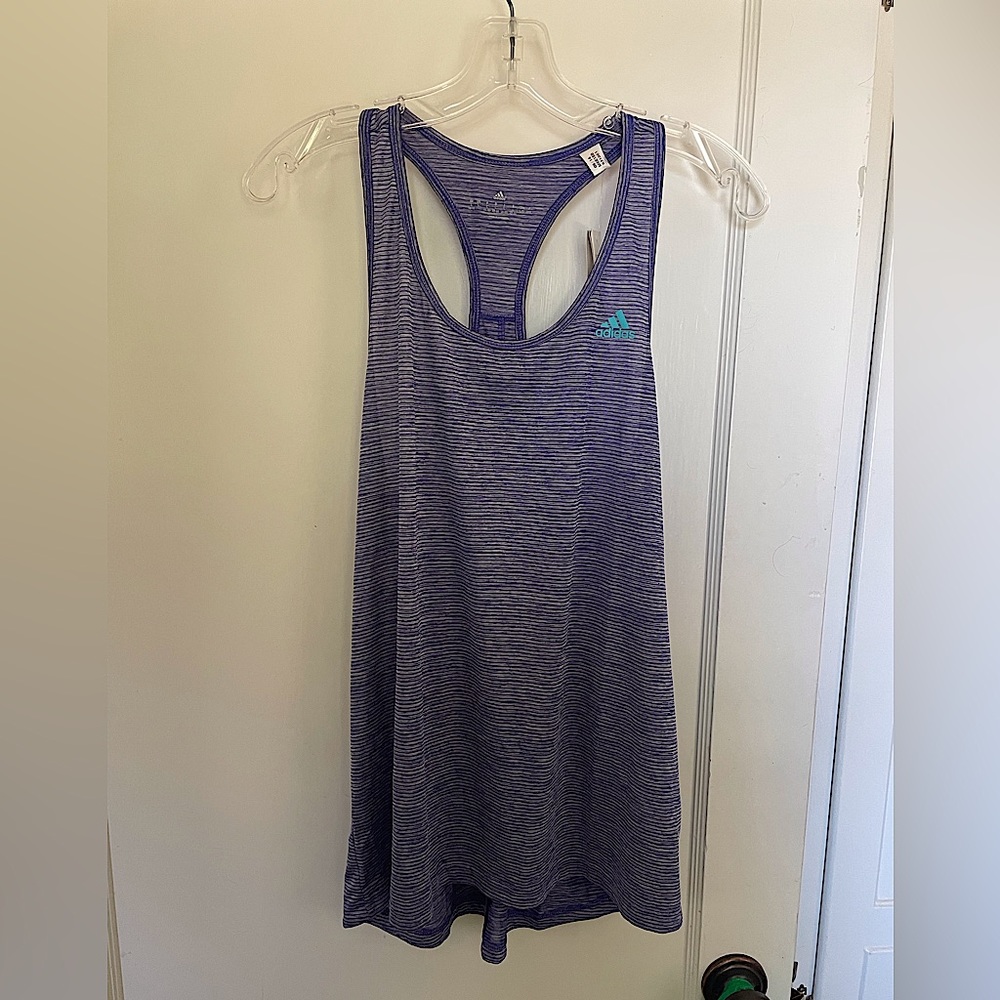 Adidas lightweight workout tank.Large. NWT!